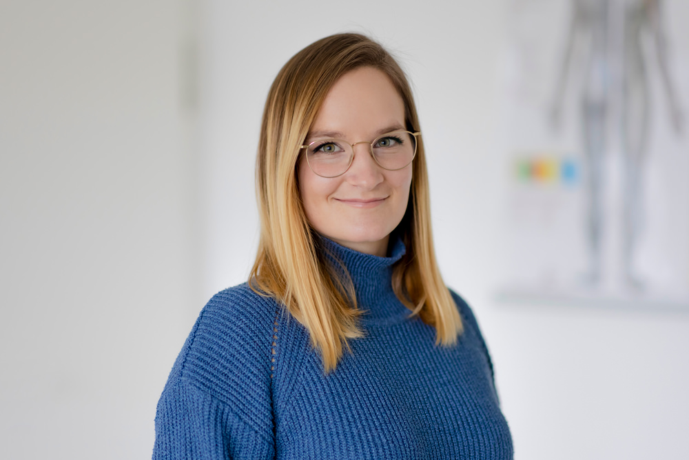 Orthopaede-Konservative-Therapie-Koeln-Stettner-Kristina Boll Orthopaede-Konservative-Therapie-Orthopäde-Köln-Stettner-Frau-Richmann-team